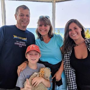 Meet your Posher, Kim